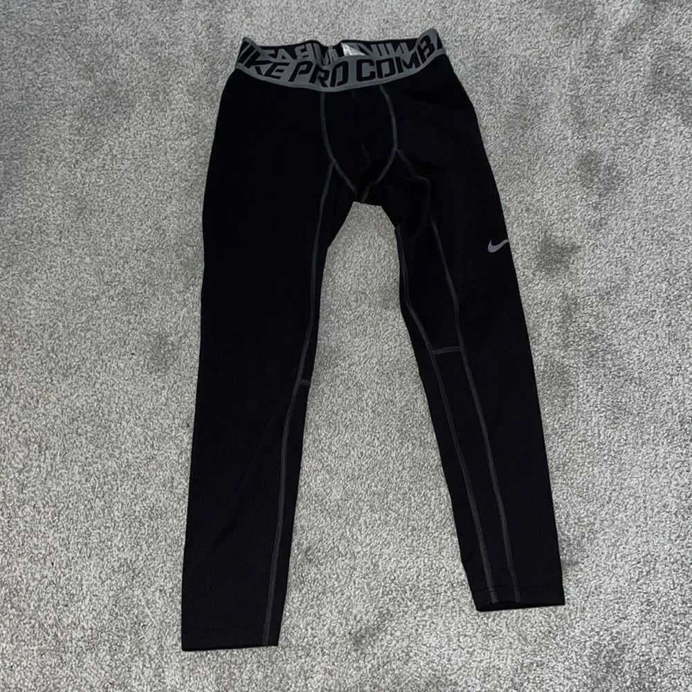 Nike Black PRO Combat Compression tapered workout yoga style tights leggings XL